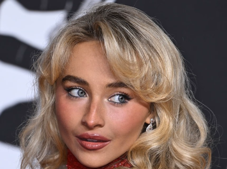 Sabrina Carpenter Brings Dazzling Nail Jewelry Trend to the 2025 VMAs