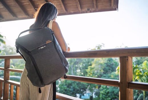 Peak Design Everyday Backpack V2 Review: Still the King of Camera Bags in 2025